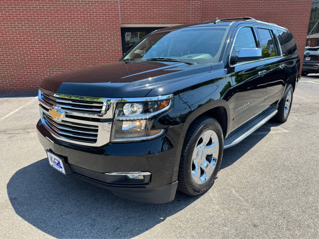 2015 Chevrolet Suburban LTZ 4WD photo