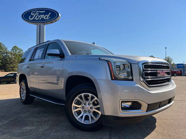 2017 GMC Yukon SLT 4WD photo