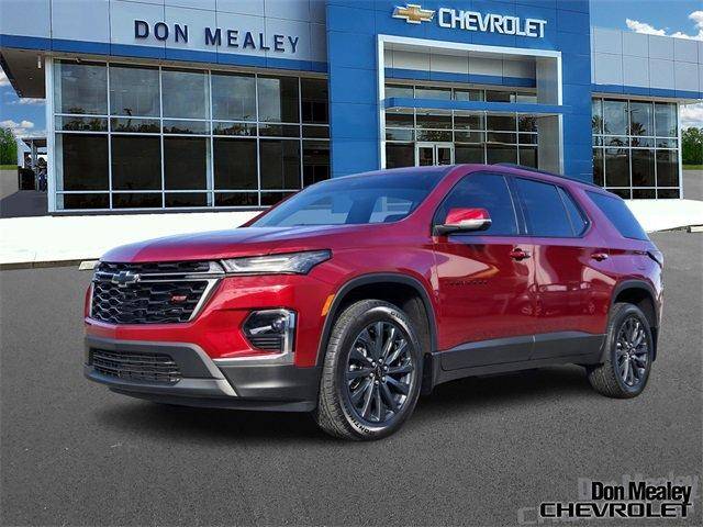 2022 Chevrolet Traverse RS FWD photo