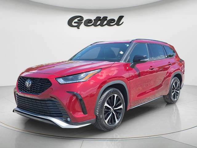 2022 Toyota Highlander XSE FWD photo