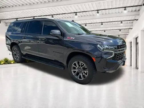 2022 Chevrolet Suburban Z71 4WD photo