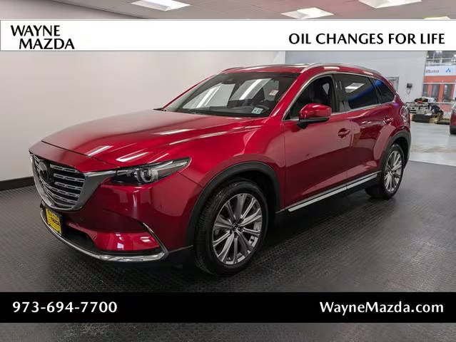 2022 Mazda CX-9 Signature AWD photo