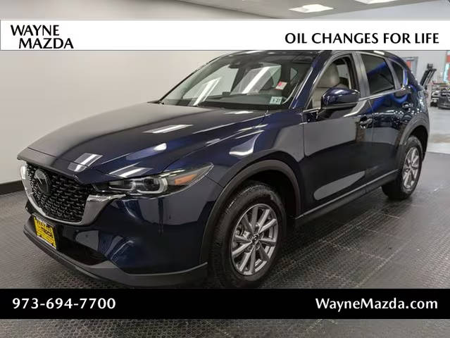 2022 Mazda CX-5 2.5 S Preferred Package AWD photo