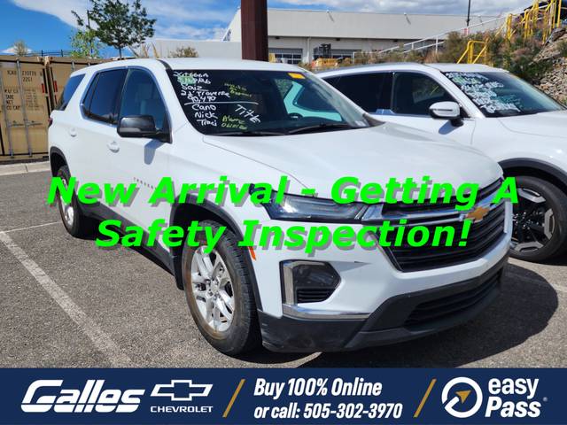 2022 Chevrolet Traverse LS FWD photo