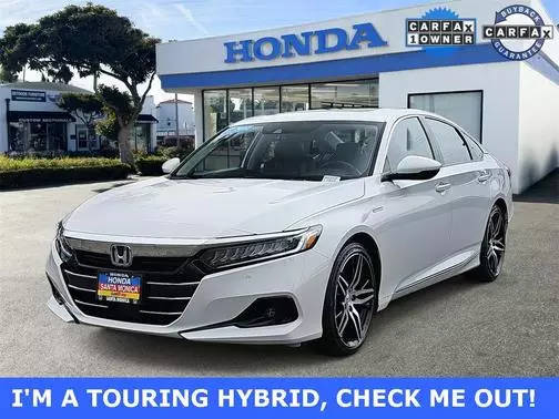 2022 Honda Accord Touring FWD photo