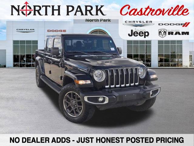2022 Jeep Gladiator Overland 4WD photo
