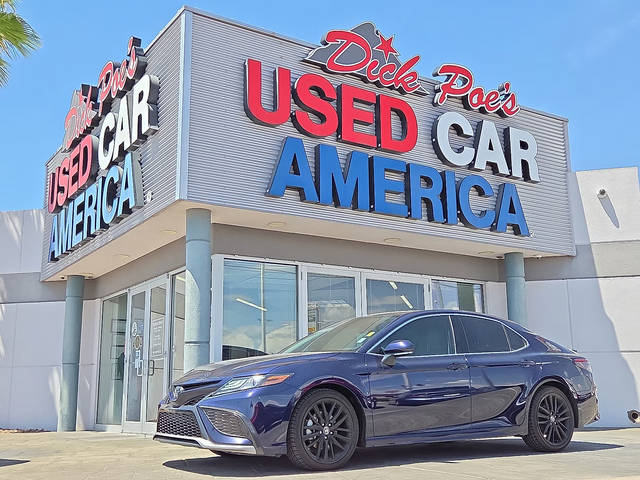 2022 Toyota Camry XSE FWD photo