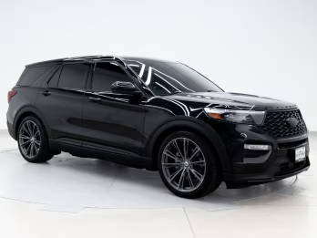 2022 Ford Explorer ST 4WD photo