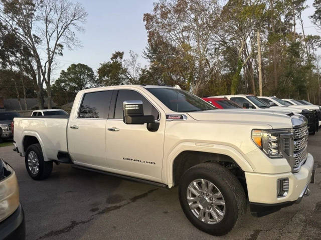 2022 GMC Sierra 2500HD Denali 4WD photo