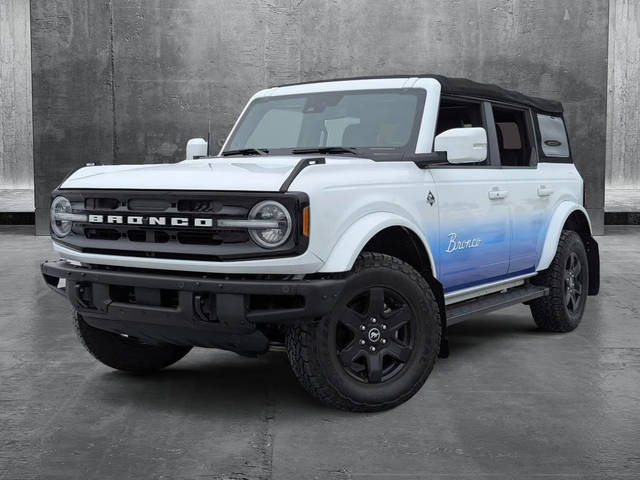 2022 Ford Bronco 4 Door Outer Banks 4WD photo