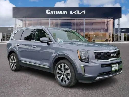 2022 Kia Telluride S AWD photo
