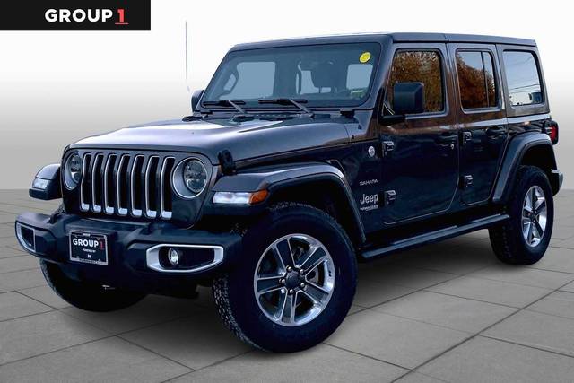 2022 Jeep Wrangler Unlimited Unlimited Sahara 4WD photo