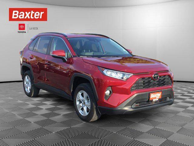 2021 Toyota RAV4 XLE AWD photo