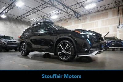 2022 Toyota Highlander XSE AWD photo