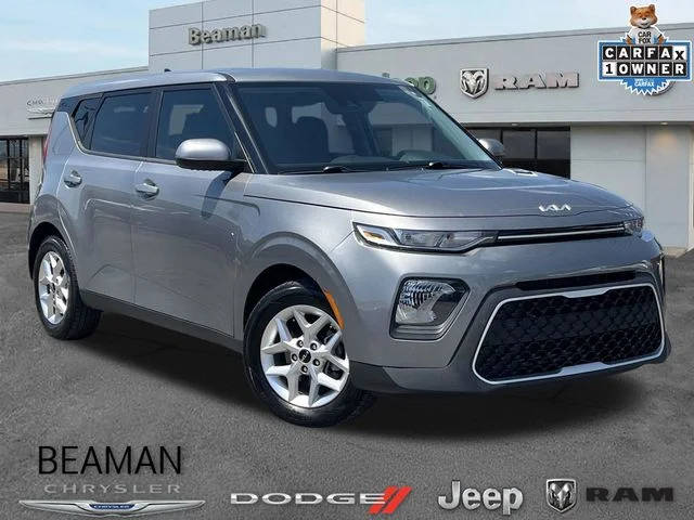 2022 Kia Soul LX FWD photo