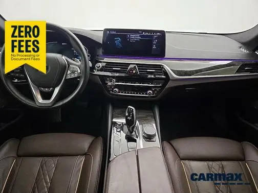 2022 BMW 5 Series 530e RWD photo