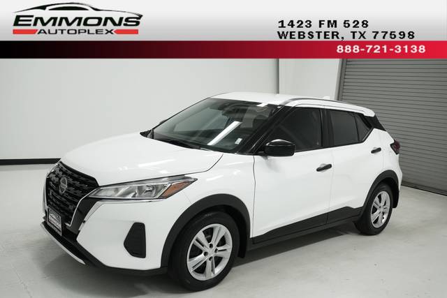 2021 Nissan Kicks S FWD photo