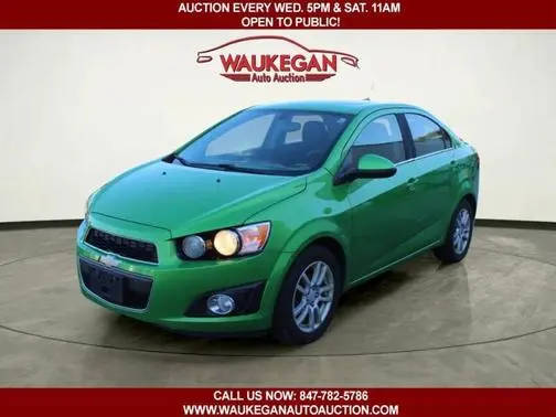 2015 Chevrolet Sonic LT FWD photo