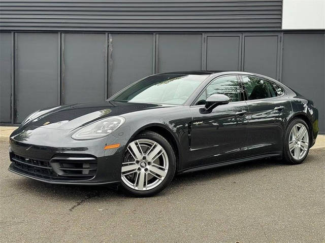 2022 Porsche Panamera 4 E-Hybrid AWD photo