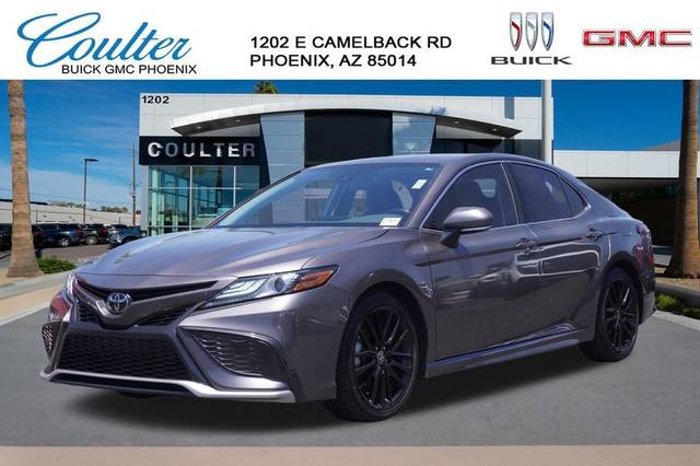 2022 Toyota Camry XSE FWD photo
