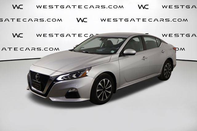 2022 Nissan Altima 2.5 SV FWD photo