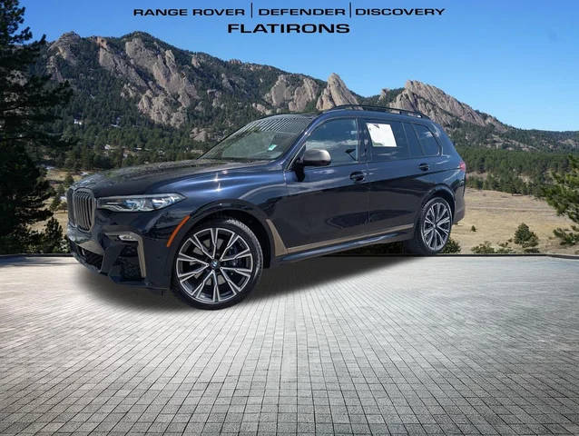2022 BMW X7 M50i AWD photo
