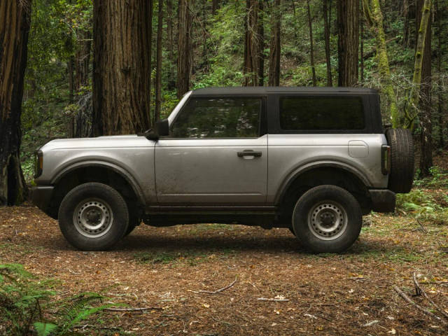 2021 Ford Bronco 4 Door Big Bend 4WD photo