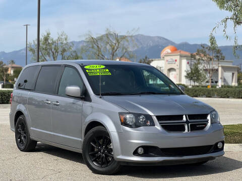 2019 Dodge Grand Caravan GT FWD photo