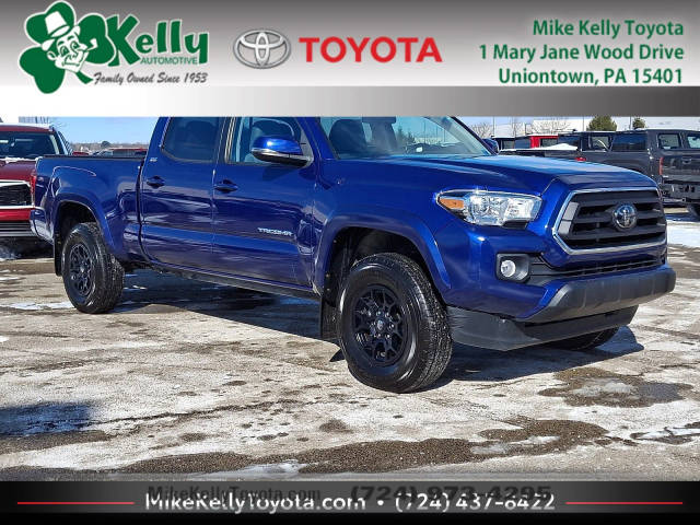 2022 Toyota Tacoma SR5 4WD photo