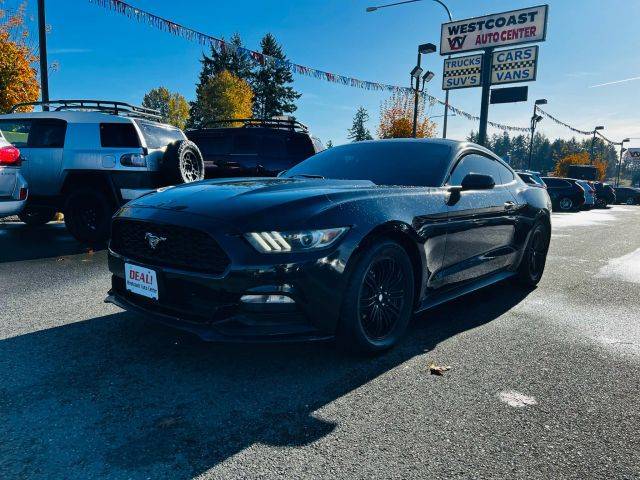 2015 Ford Mustang V6 RWD photo