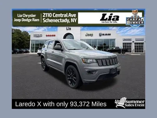 2022 Jeep Grand Cherokee Laredo X 4WD photo