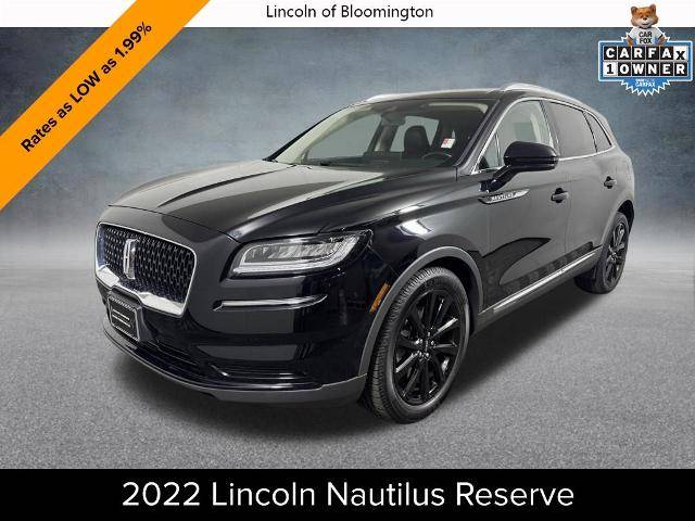 2022 Lincoln Nautilus Reserve AWD photo