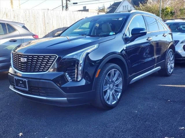 2022 Cadillac XT4 AWD Premium Luxury AWD photo