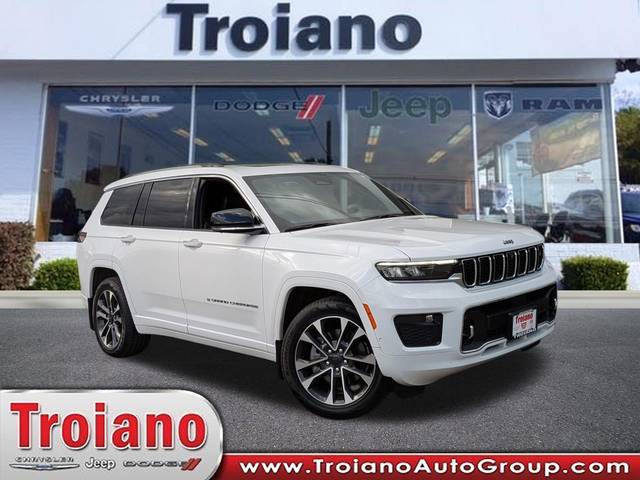 2022 Jeep Grand Cherokee L Overland 4WD photo