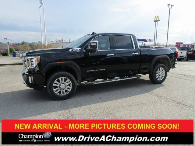 2022 GMC Sierra 2500HD Denali 4WD photo