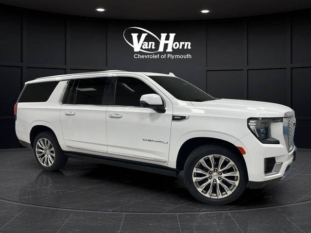 2022 GMC Yukon XL Denali 4WD photo