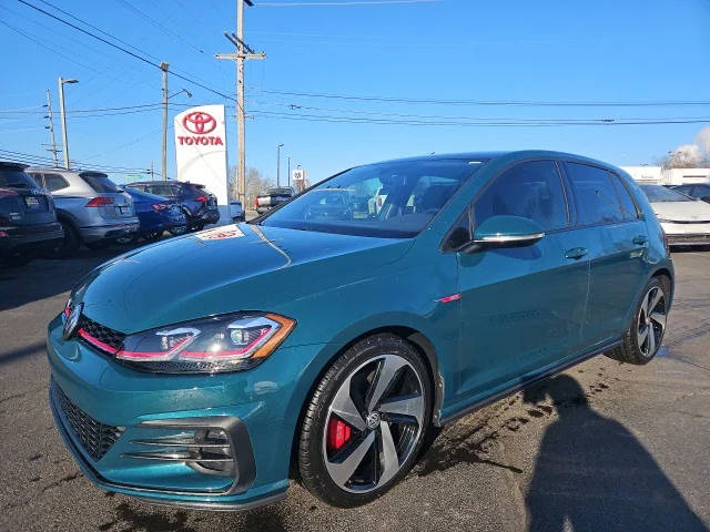 2018 Volkswagen Golf GTI SE FWD photo