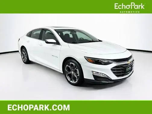 2022 Chevrolet Malibu LT FWD photo