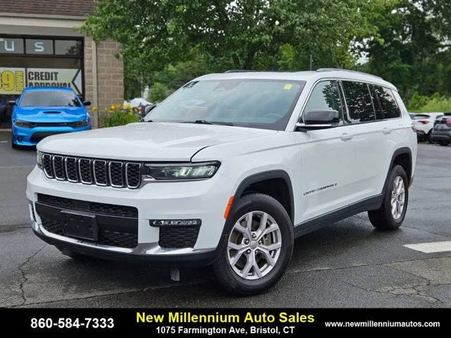 2022 Jeep Grand Cherokee L Limited 4WD photo