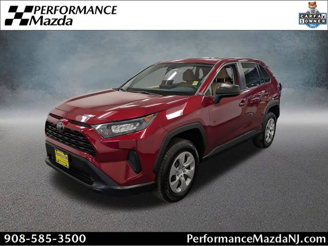 2022 Toyota RAV4 LE AWD photo