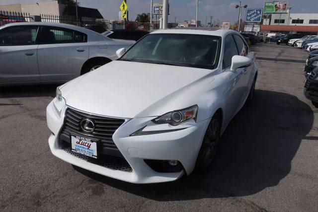2015 Lexus IS  RWD photo