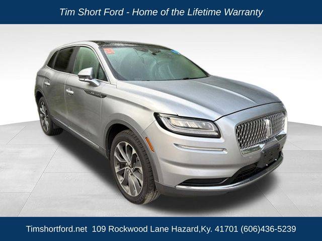 2022 Lincoln Nautilus Reserve AWD photo