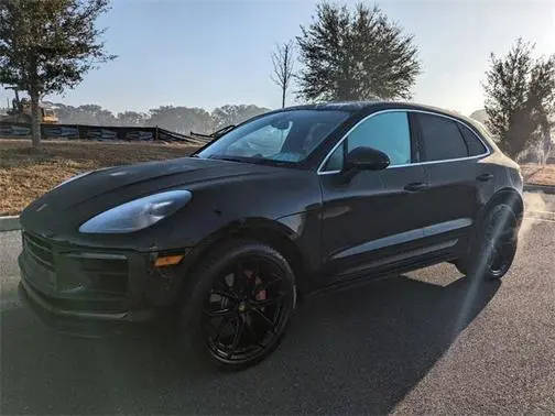 2022 Porsche Macan S AWD photo