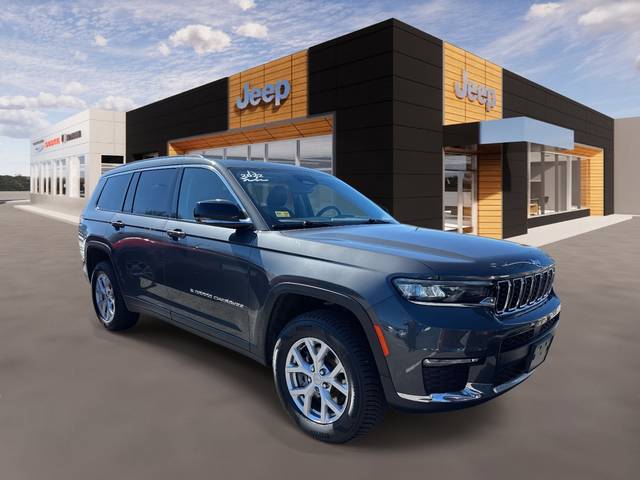 2022 Jeep Grand Cherokee L Limited 4WD photo