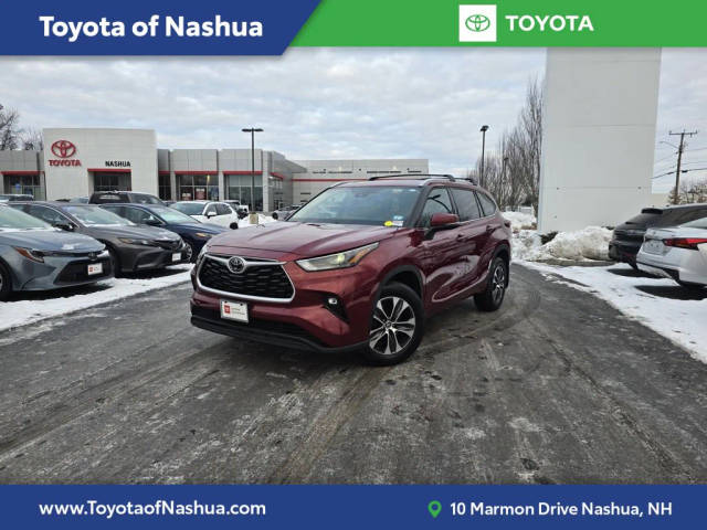 2022 Toyota Highlander XLE AWD photo