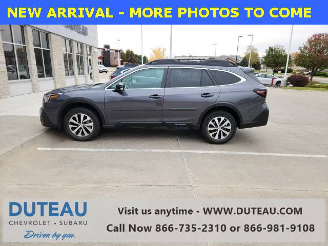 2022 Subaru Outback Premium AWD photo