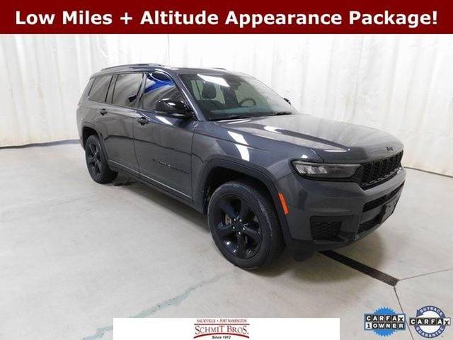 2022 Jeep Grand Cherokee L Altitude 4WD photo