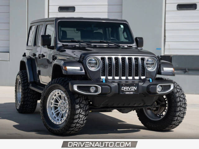 2022 Jeep Wrangler Unlimited 4xe Unlimited Sahara 4WD photo