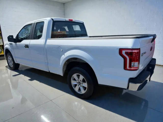 2015 Ford F-150 XL RWD photo