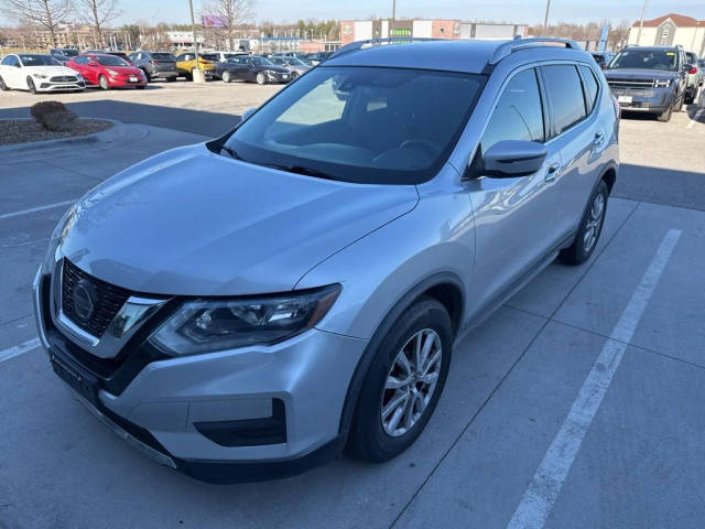 2019 Nissan Rogue SV FWD photo